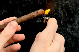 Cigar 101 - Lighting a dry-cured cigar
